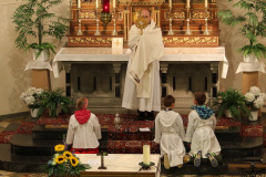image035